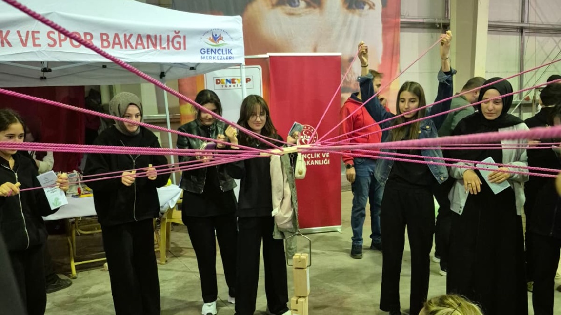 ÖĞRENCİLERİMİZİN HİTİT TECHFEST ZİYARETİ